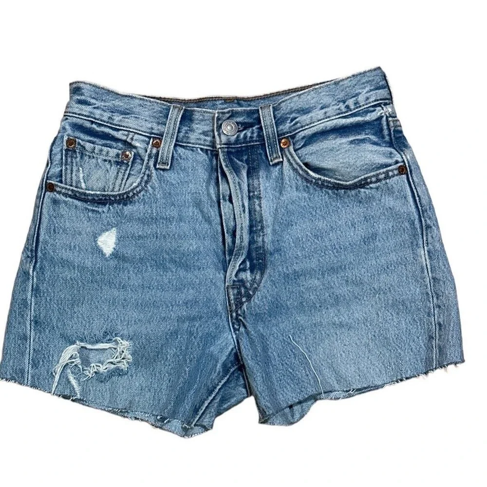 Levi’s 501 Cut Off Shorts Women’s Distressed Button‎ Fly Inseam 3 1/2  Sz 24 EUC
